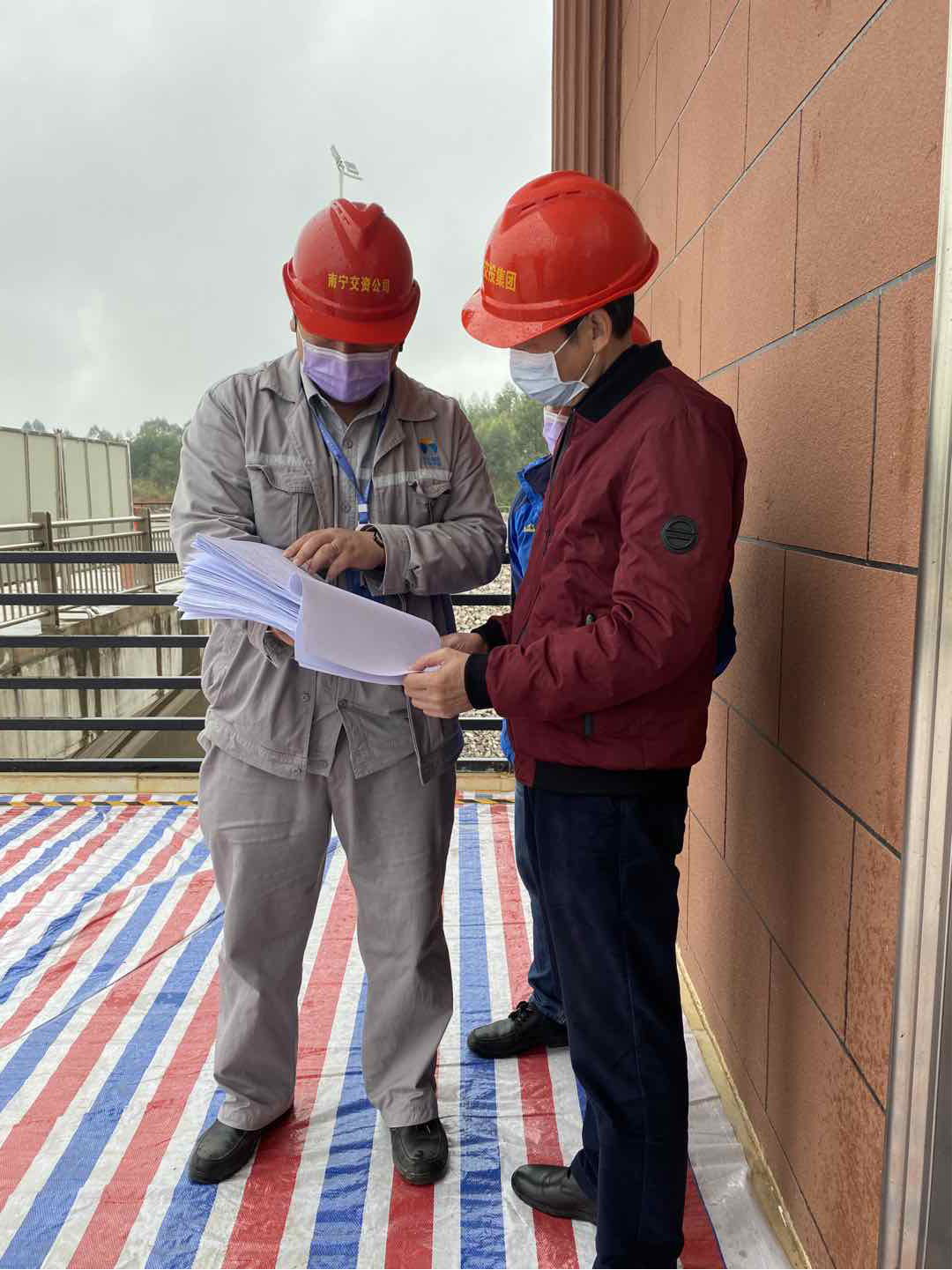 5e7469d28090d.png 5e7469d28090d.png